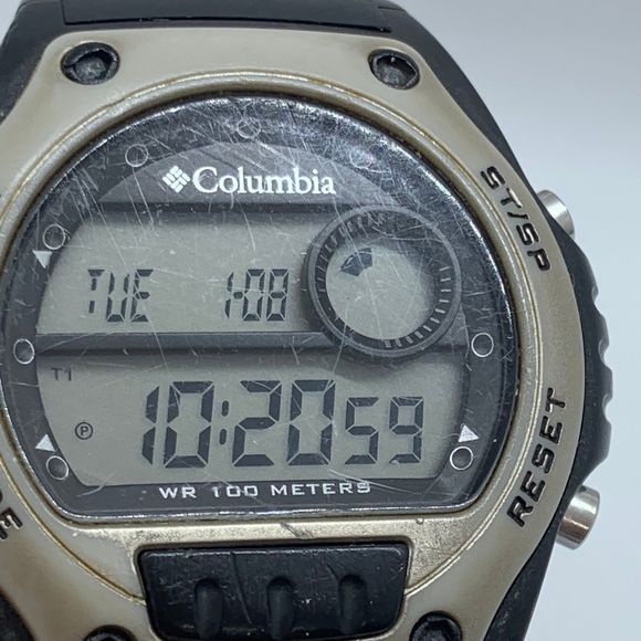 Columbia CL-5037 Day Date Indicator Light Up Mens 44mm watch 100m WR runs - Picture 3 of 8